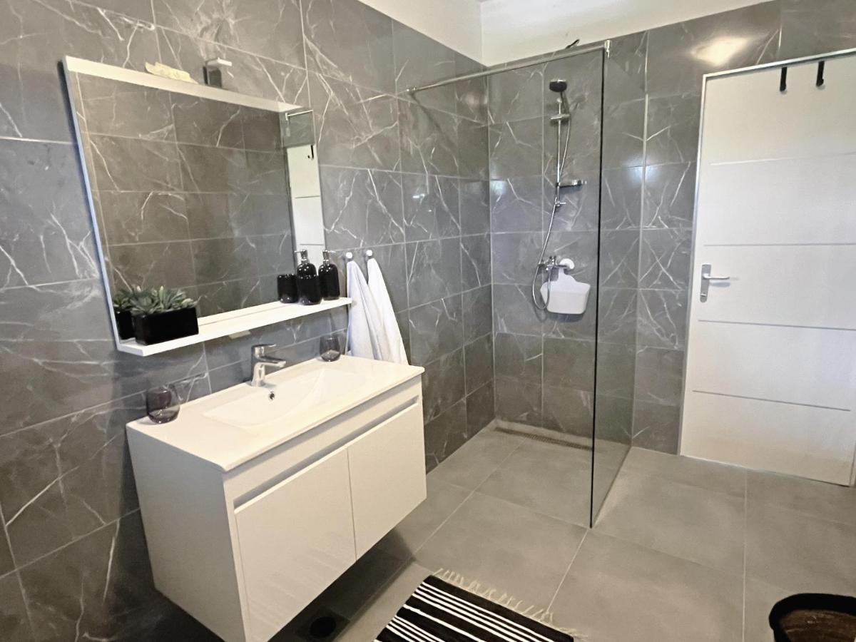 Luka III Apartman Šibenik Kültér fotó