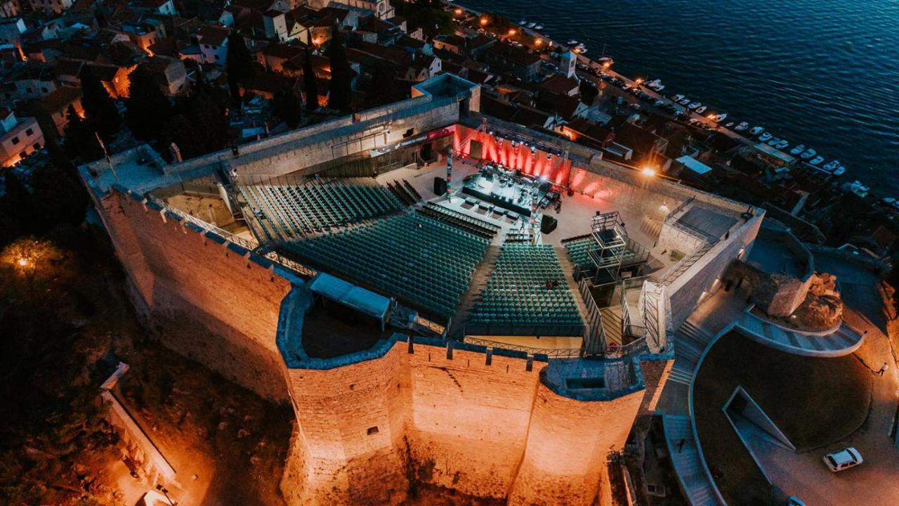 Luka III Apartman Šibenik Kültér fotó